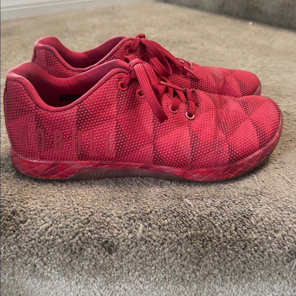 Nobull Trainer Red prism W 10 & men sz 11.5